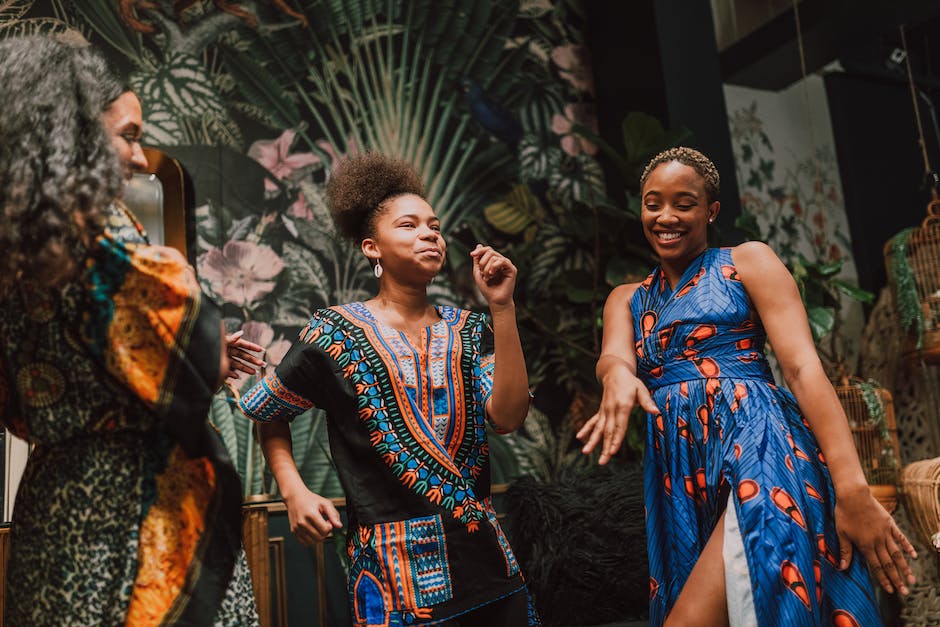 The Evolution of Cannabis Culture Clothing: From Counterculture to Mainstream